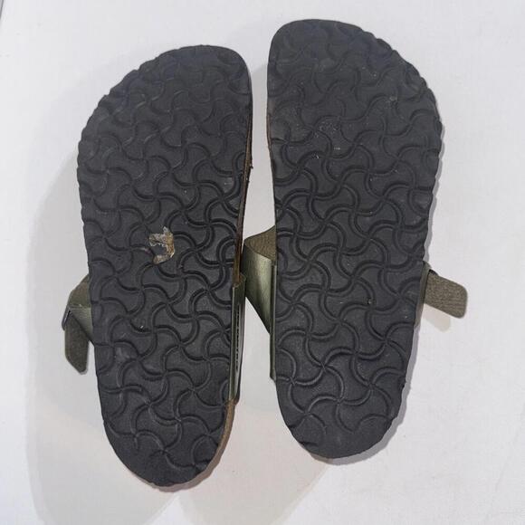 BIRKENSTOCK Gizeh Green Metallic Gorpcore Boho Thong Sandals Size 40 - Picture 9 of 15